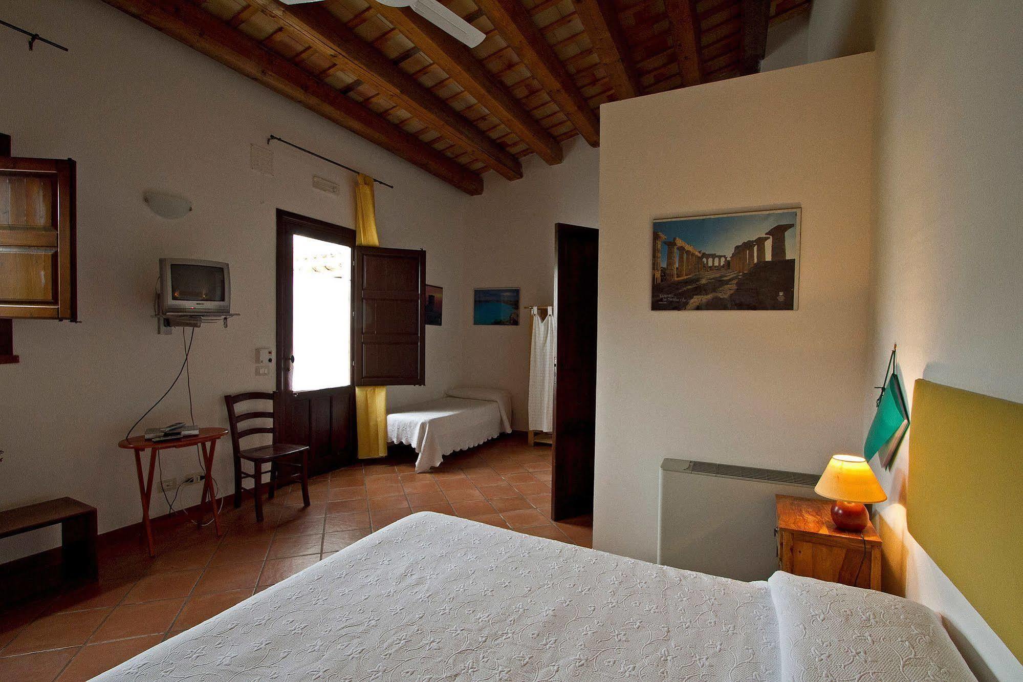Ferienwohnung Case Colomba Buseto Palizzolo Exterior foto